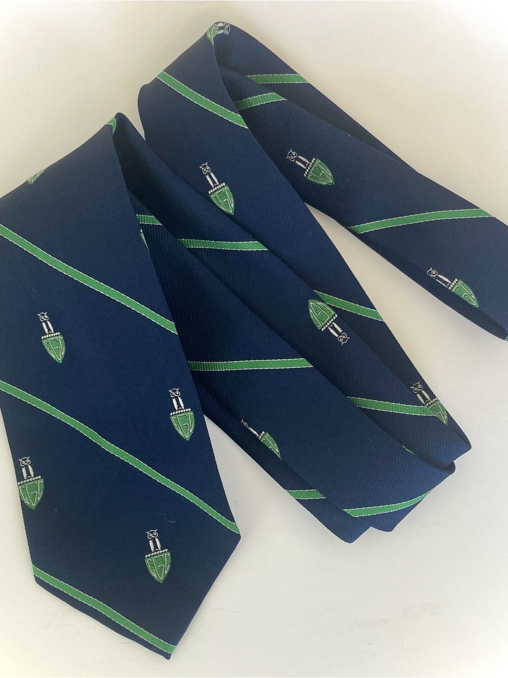 55” Navy and Green Striped Men's Owl Crest Tie WM Chelsea